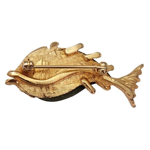 Gold Tone Carved Jade Genuine Pearl Fish Brooch Pin E800 - Picture 6 of 10